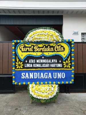 Papan Bunga Duka di Li Anogomma